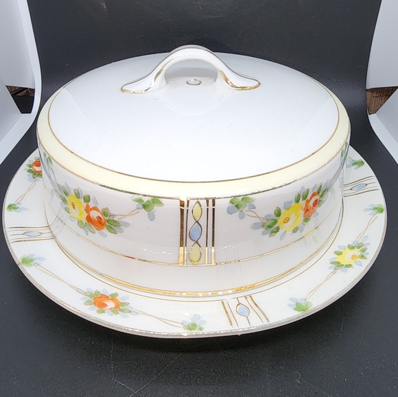 Hand Painted Nippon Dish with Lid - Picture 6 of 8